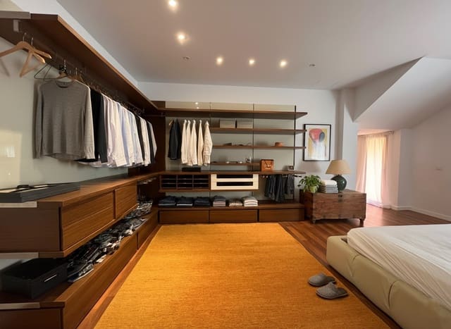 3 quarto Comercial para arrendar em Santa Ponsa, Calvià - 4 500 € (Ref: 9570181)