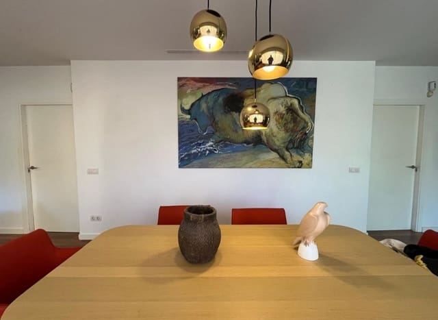 3 quarto Comercial para arrendar em Santa Ponsa, Calvià - 3 500 € (Ref: 9570181)