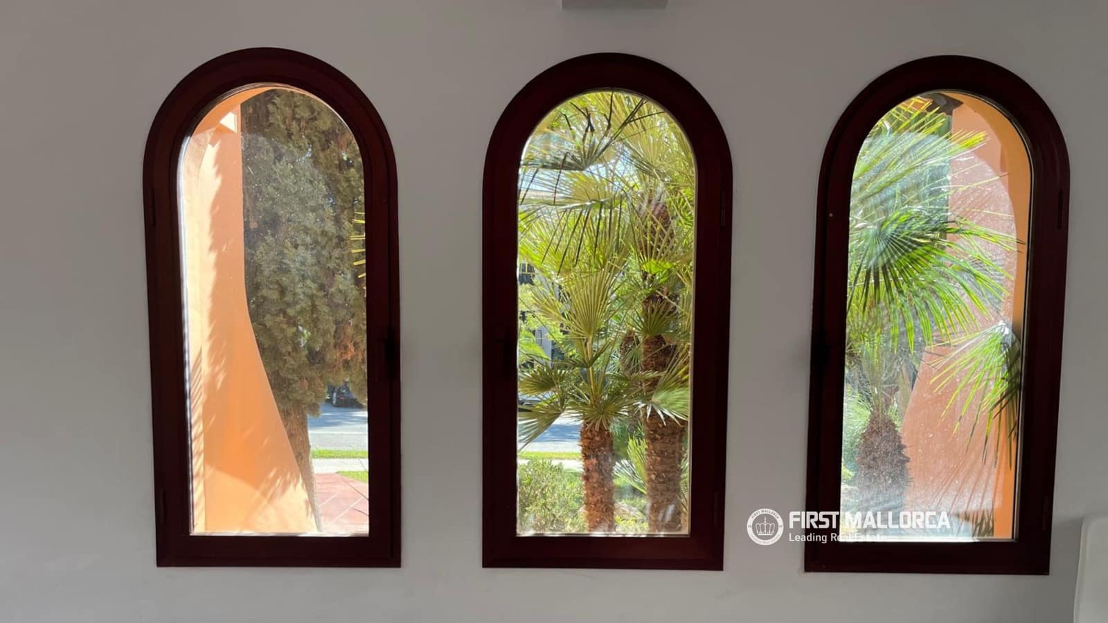 3 bedroom Commercial for rent in Santa Ponsa - € 3,500 (Ref: 9570181)