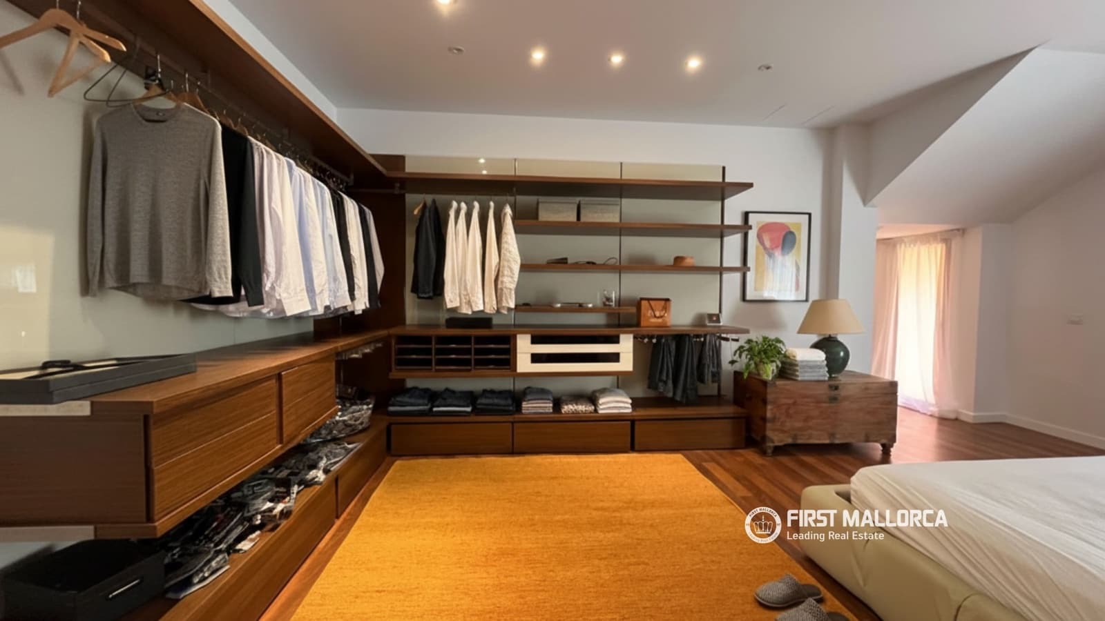 3 bedroom Commercial for rent in Santa Ponsa - € 3,500 (Ref: 9570181)