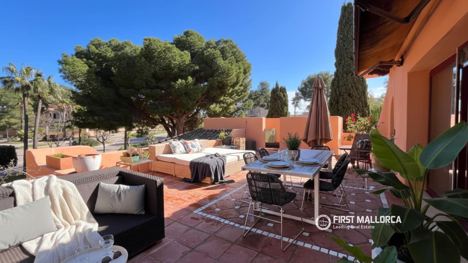 3 bedroom Commercial for rent in Santa Ponsa - € 3,500 (Ref: 9570181)