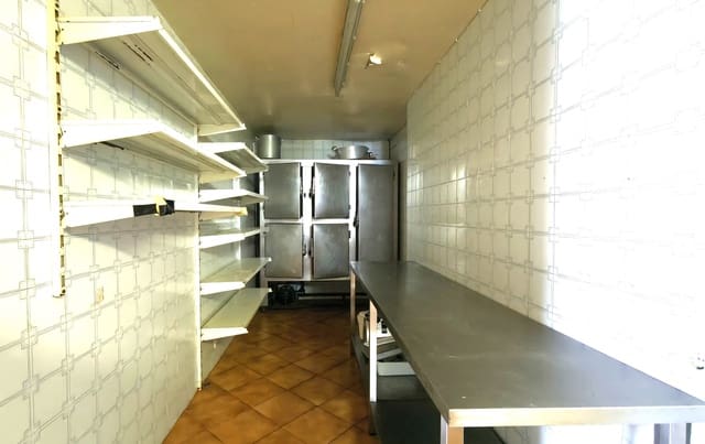 Kommersiell til salgs i Cala Figuera, Santanyí med garasje - € 570 000 (Ref: 9573500)