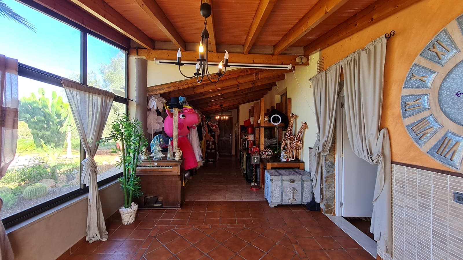 3 sypialnia Finka/Dom wiejski na sprzedaż w Llucmajor z basenem garażem - 550 000 € (Ref: 9573501)