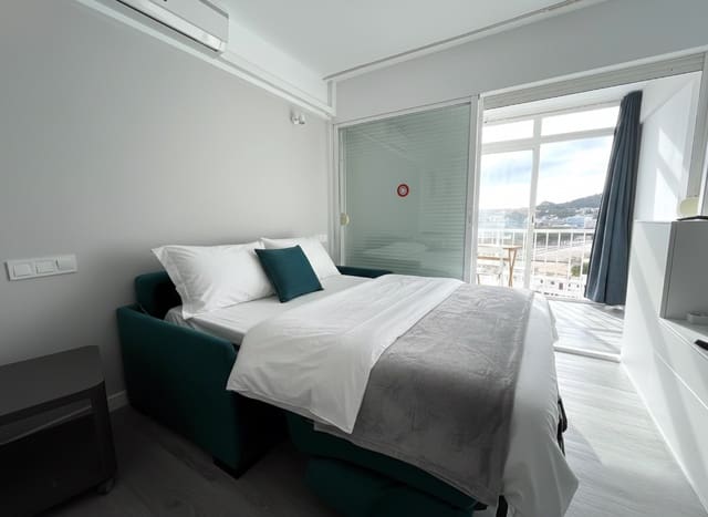 1 slaapkamer Appartement te huur in Santa Ponsa, Calvià met garage - € 1.500 (Ref: 9581350)