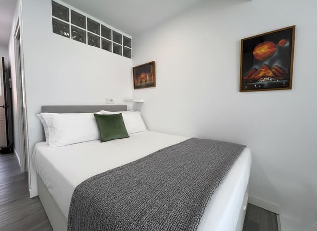 1 slaapkamer Appartement te huur in Santa Ponsa, Calvià met garage - € 1.500 (Ref: 9581350)