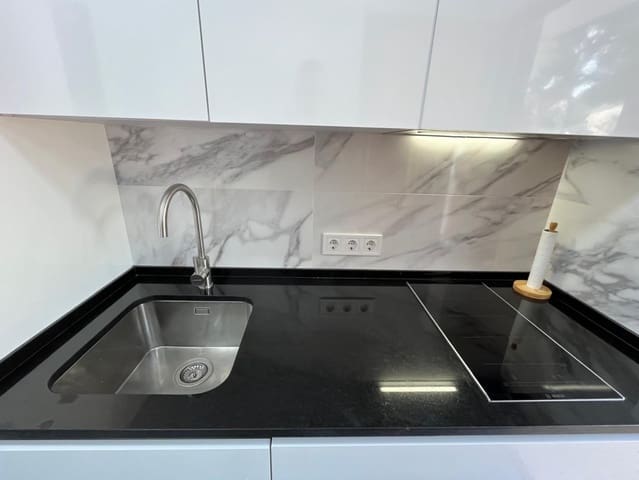 1 slaapkamer Appartement te huur in Santa Ponsa, Calvià met garage - € 1.500 (Ref: 9581350)