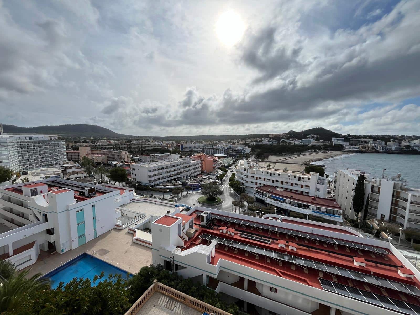 1 slaapkamer Appartement te huur in Santa Ponsa met garage - € 1.500 (Ref: 9581350)