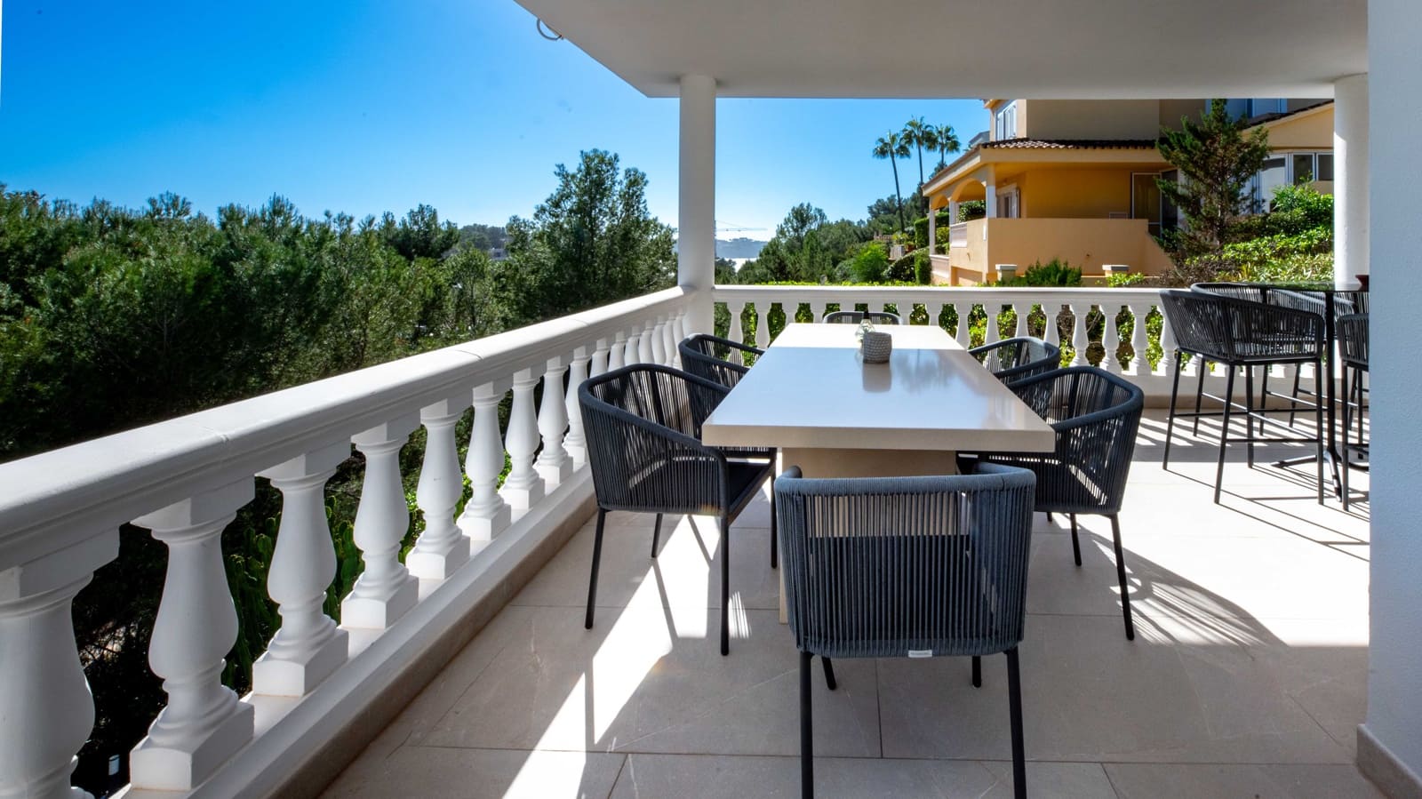 4 Zimmer Villa zu verkaufen in Costa de la Calma mit Pool Garage - 1.980.000 € (Ref: 9581351)