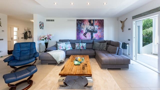 4 Zimmer Villa zu verkaufen in Costa de la Calma, Calvià mit Pool Garage - 1.980.000 € (Ref: 9581351)