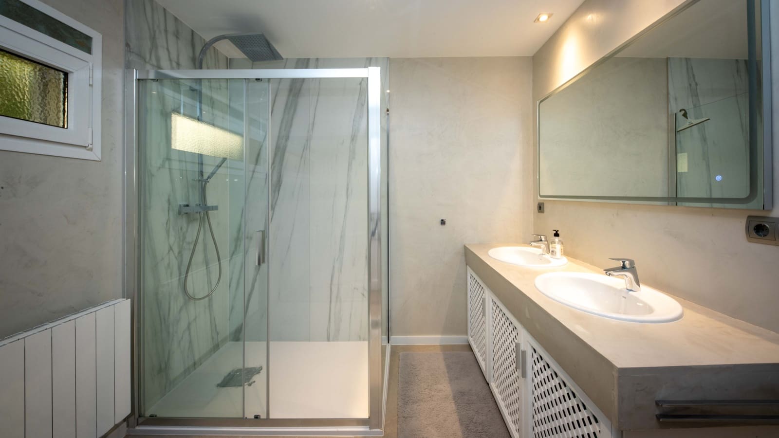 4 Zimmer Villa zu verkaufen in Costa de la Calma mit Pool Garage - 1.980.000 € (Ref: 9581351)