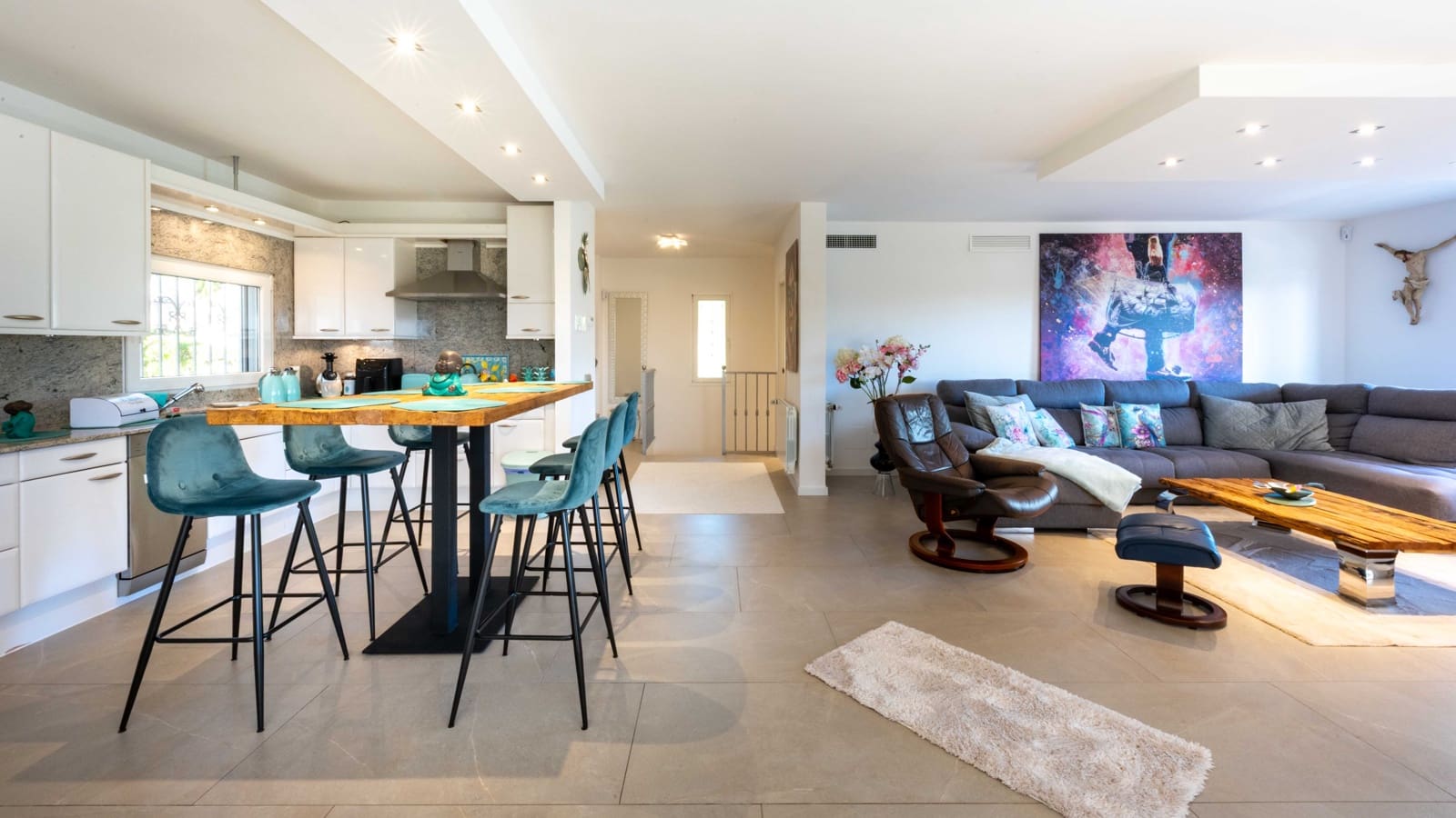 4 Zimmer Villa zu verkaufen in Costa de la Calma mit Pool Garage - 1.980.000 € (Ref: 9581351)