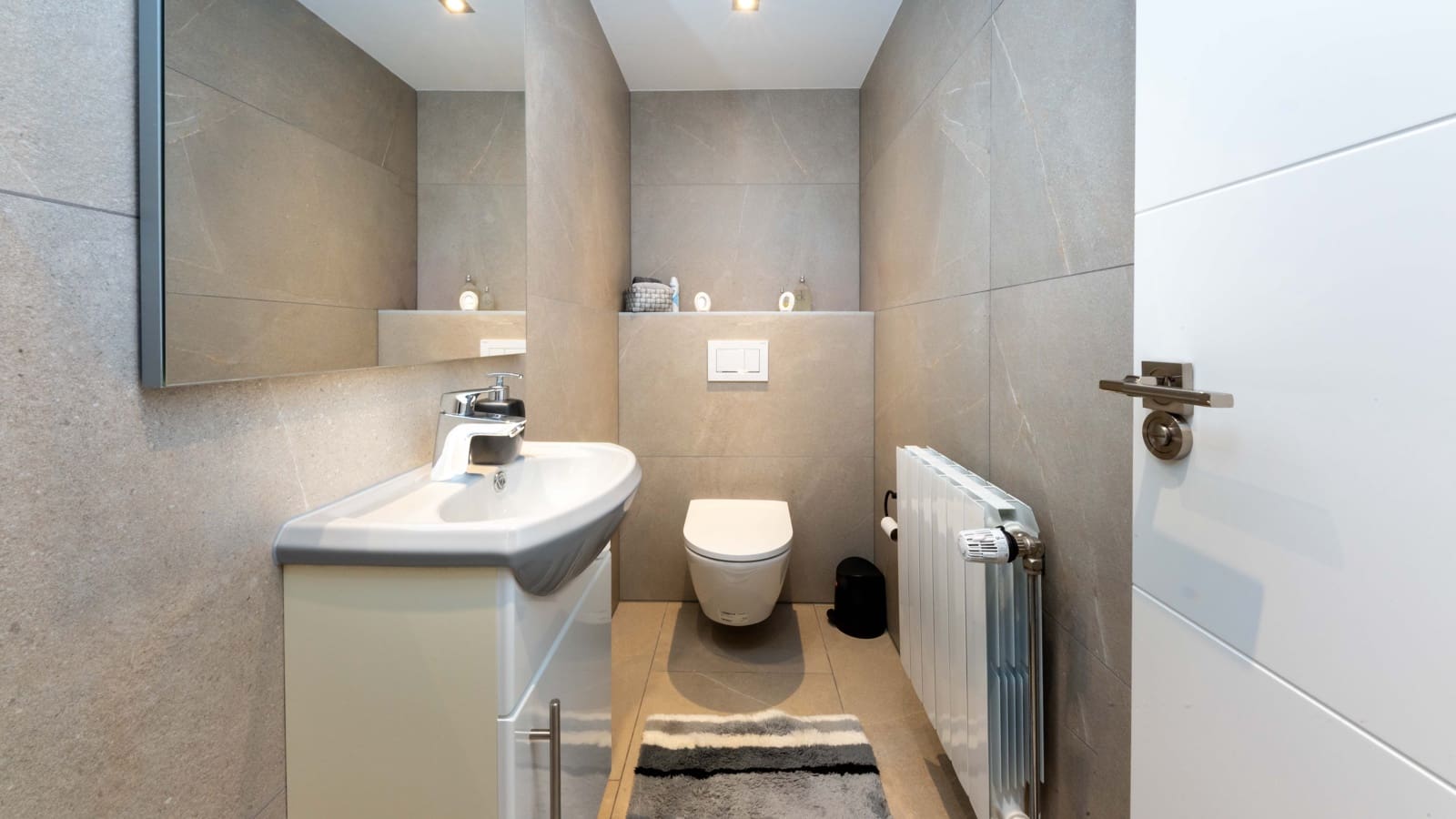 4 Zimmer Villa zu verkaufen in Costa de la Calma mit Pool Garage - 1.980.000 € (Ref: 9581351)