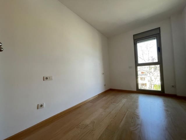 Apartamento de 3 habitaciones en Son Rapinya, Palma de Mallorca en alquiler con garaje - 2.500 € (Ref: 9590428)