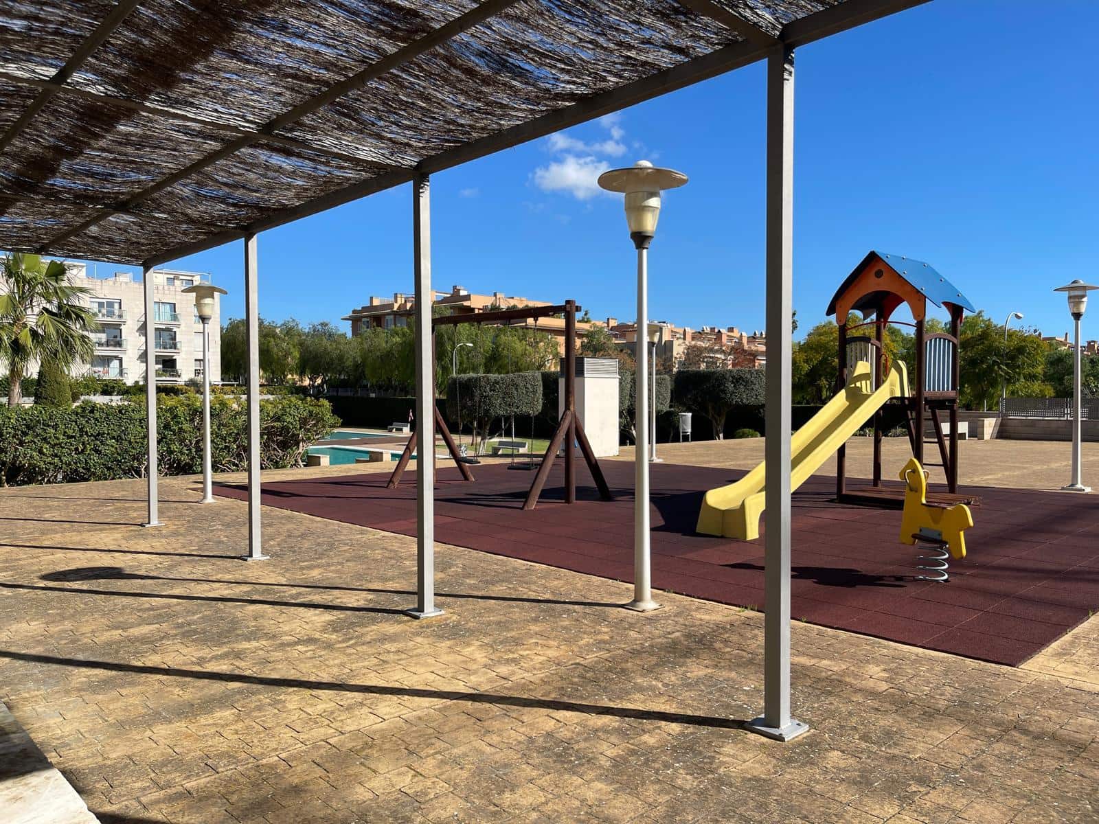 Apartamento de 3 habitaciones en Palma de Mallorca en alquiler con garaje - 2.500 € (Ref: 9590428)