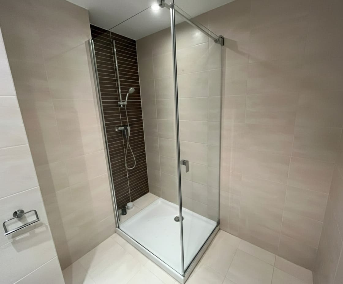 2 bedroom Apartment for rent in El Toro / Port Adriano with garage - € 2,100 (Ref: 9590429)