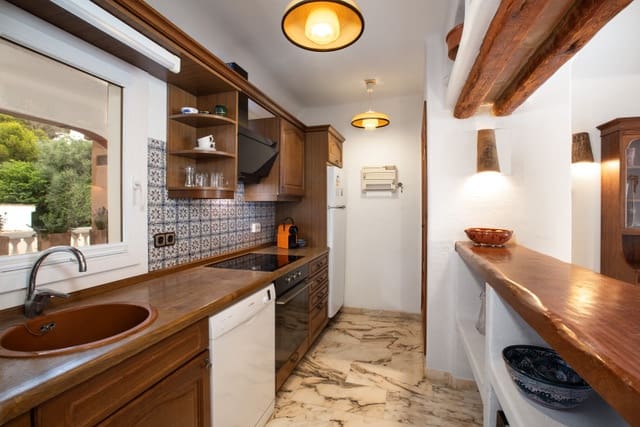 3 soveværelse Lejlighed til salg i Costa de la Calma med garage - € 1.995.000 (Ref: 9590430)