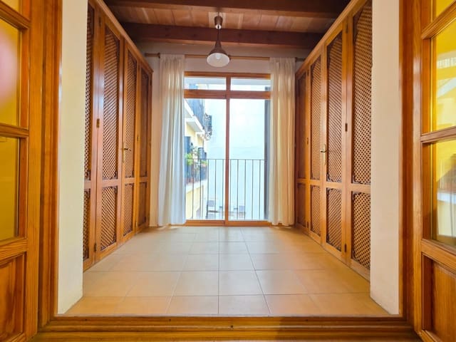 2 soveværelse Lejlighed til leje i El Sindicat, Palma de Mallorca - € 2.000 (Ref: 9593293)