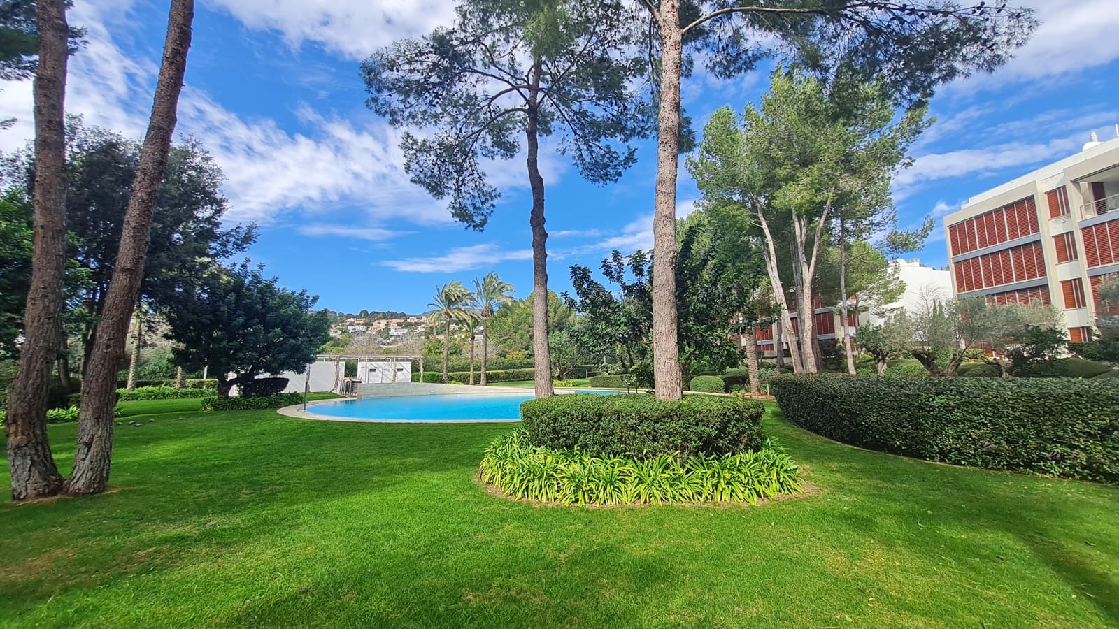 3 bedroom Apartment for rent in Bendinat with garage - € 5,900 (Ref: 9593295)