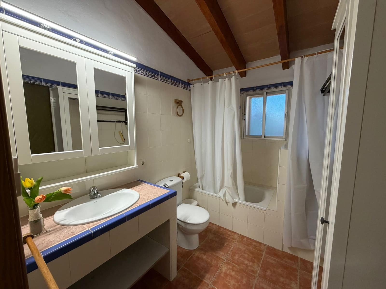 3 makuuhuone Maalaistalo vuokrattavana paikassa Muro mukana uima-altaan 
autotalli - 2 000 € (Ref: 9606968)