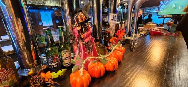 Gewerbe zu verkaufen in Puerto de Andratx, Andratx - 425.000 € (Ref: 9606970)