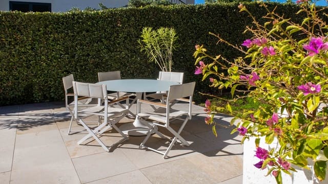 2 soverom Leilighet til salgs i Portals Nous, Calvià med svømmebasseng - € 2 700 000 (Ref: 9610313)