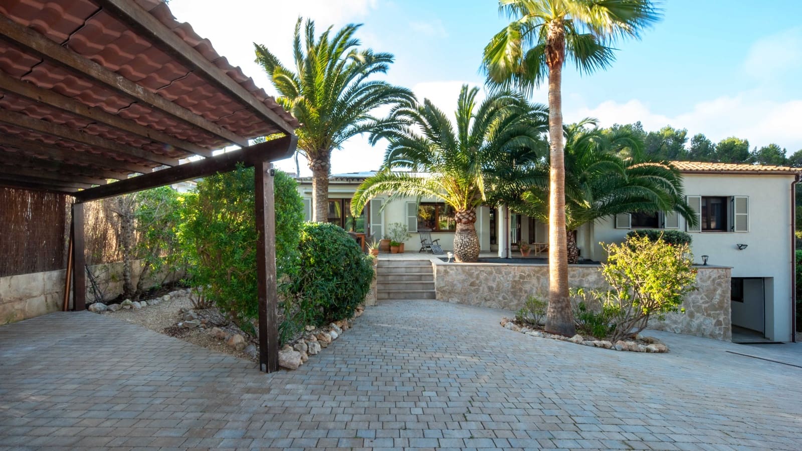 3 sovrum Villa till salu i Santa Ponsa med garage - 1 995 000 € (Ref: 9618633)