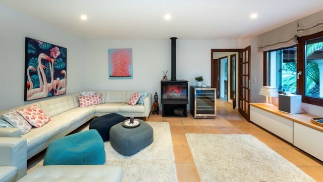 3 sovrum Villa till salu i Santa Ponsa, Calvià med garage - 1 995 000 € (Ref: 9618633)