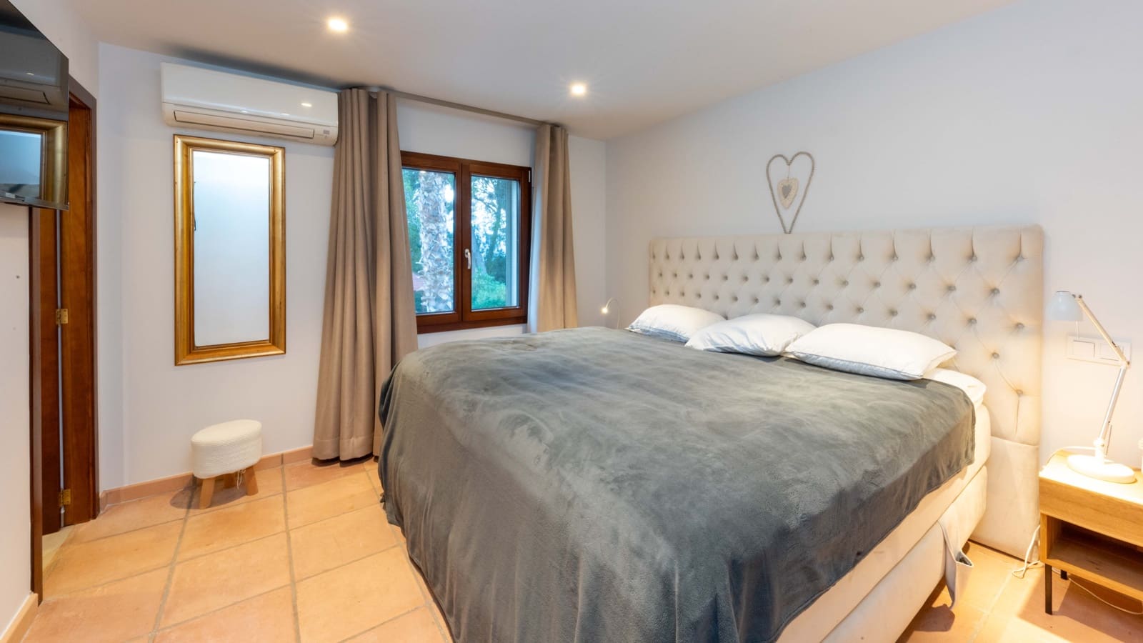 3 sovrum Villa till salu i Santa Ponsa med garage - 1 995 000 € (Ref: 9618633)