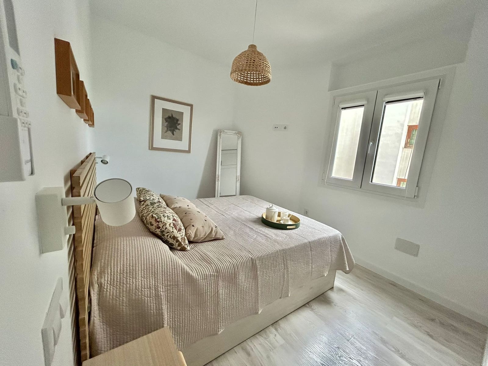 2 bedroom Apartment for rent in Palma de Mallorca with garage - € 2,300 (Ref: 9618635)