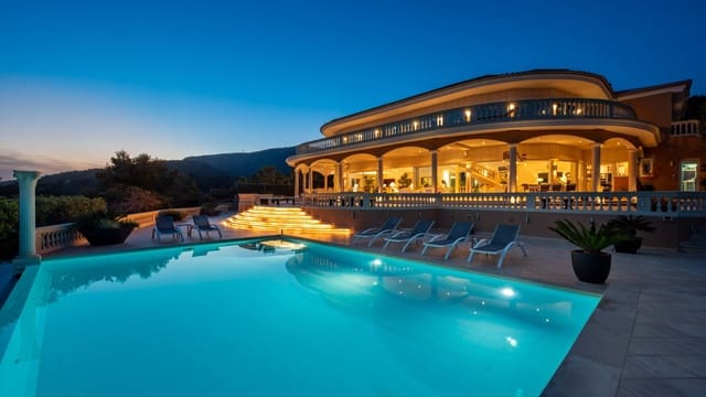 4 sypialnia Willa do wynajęcia w Costa d'en Blanes, Calvià z basenem garażem - 20 000 € (Ref: 9618636)