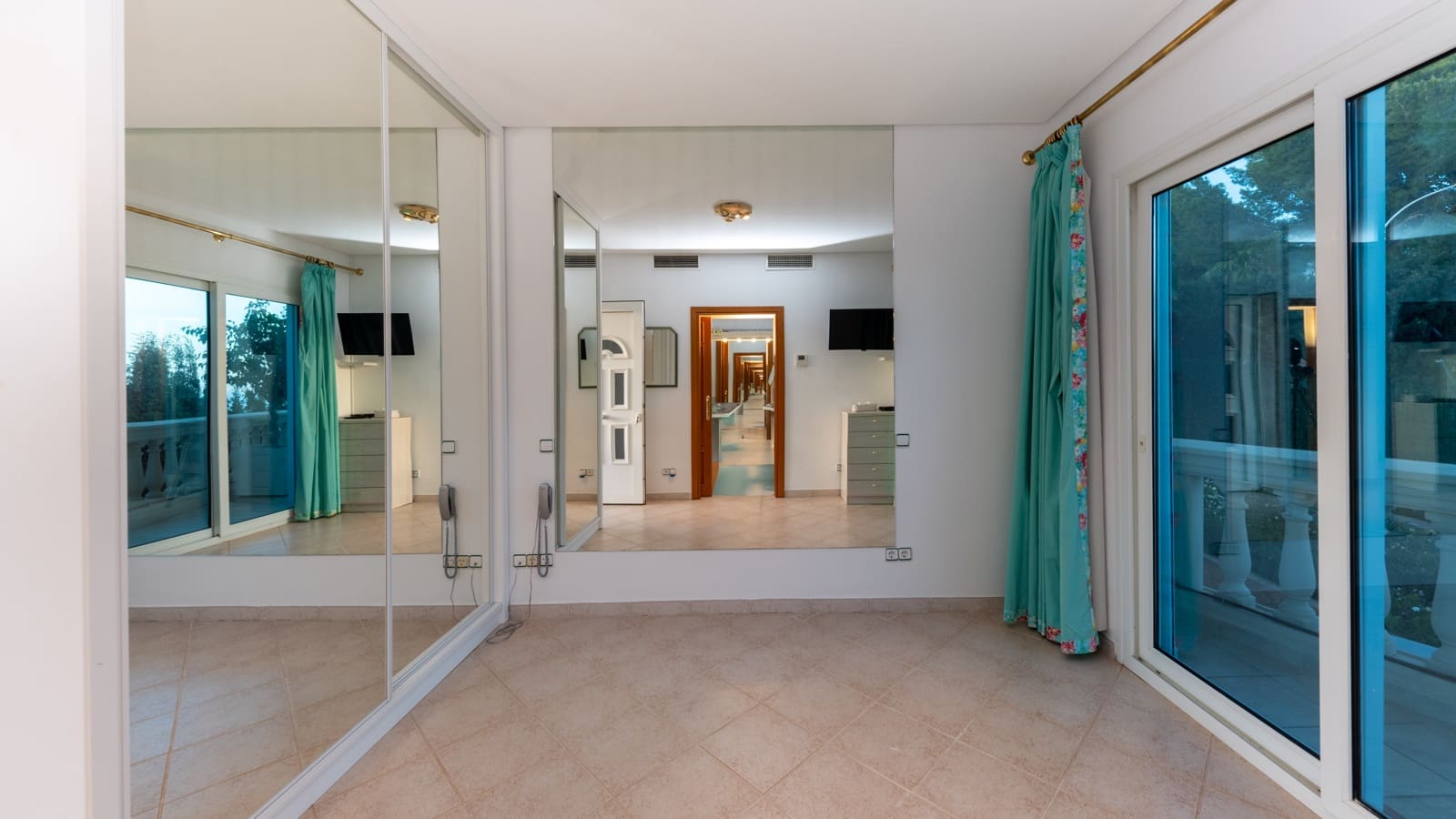 4 sypialnia Willa do wynajęcia w Costa d'en Blanes z basenem garażem - 20 000 € (Ref: 9618636)