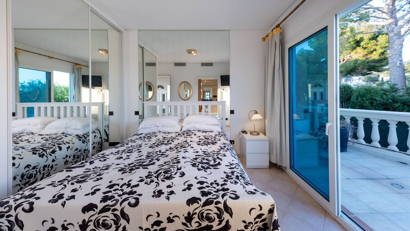 4 sypialnia Willa do wynajęcia w Costa d'en Blanes z basenem garażem - 20 000 € (Ref: 9618636)