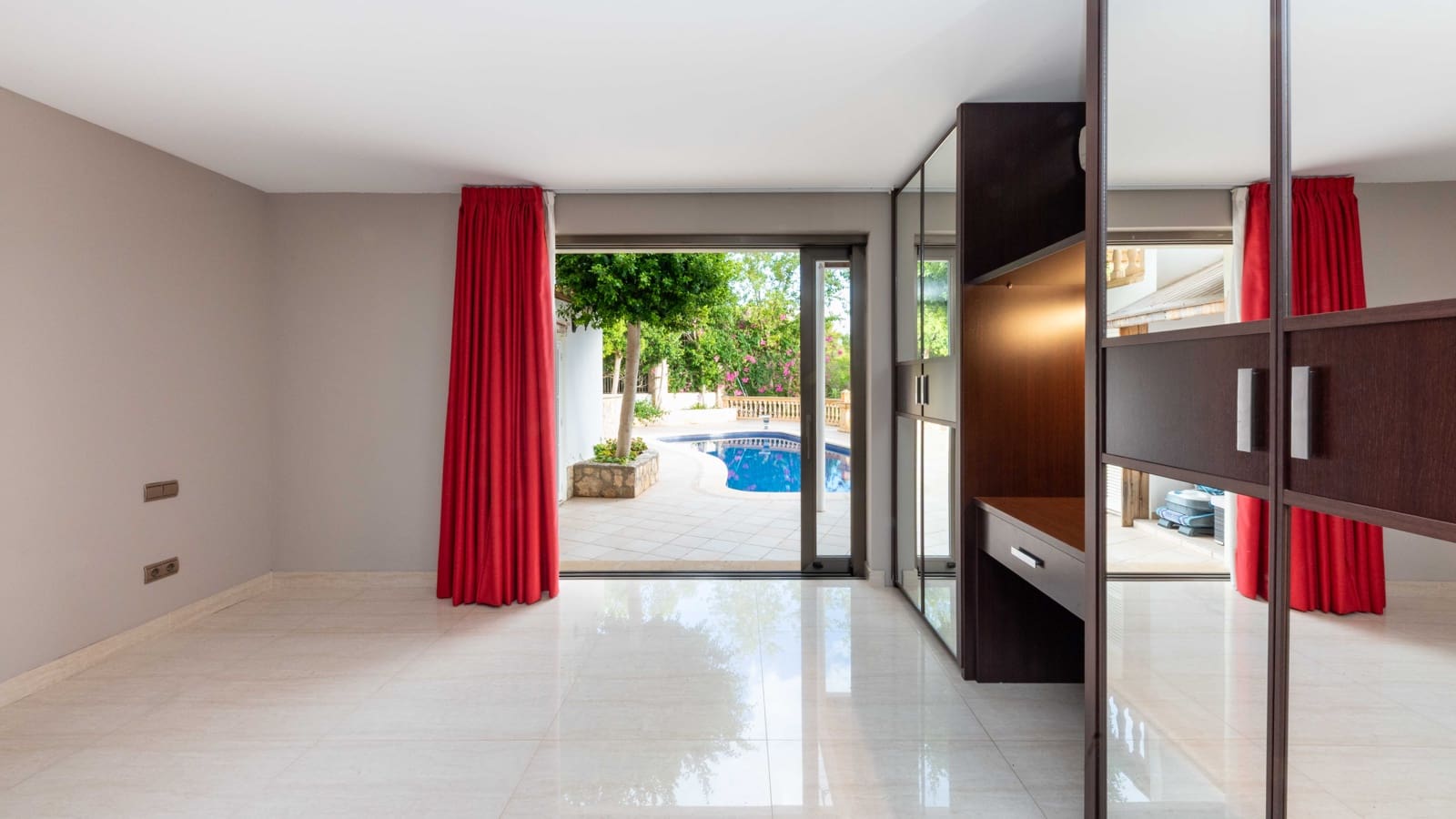 4 bedroom Villa for sale in Costa d'en Blanes with pool garage - € 3,000,000 (Ref: 9618642)