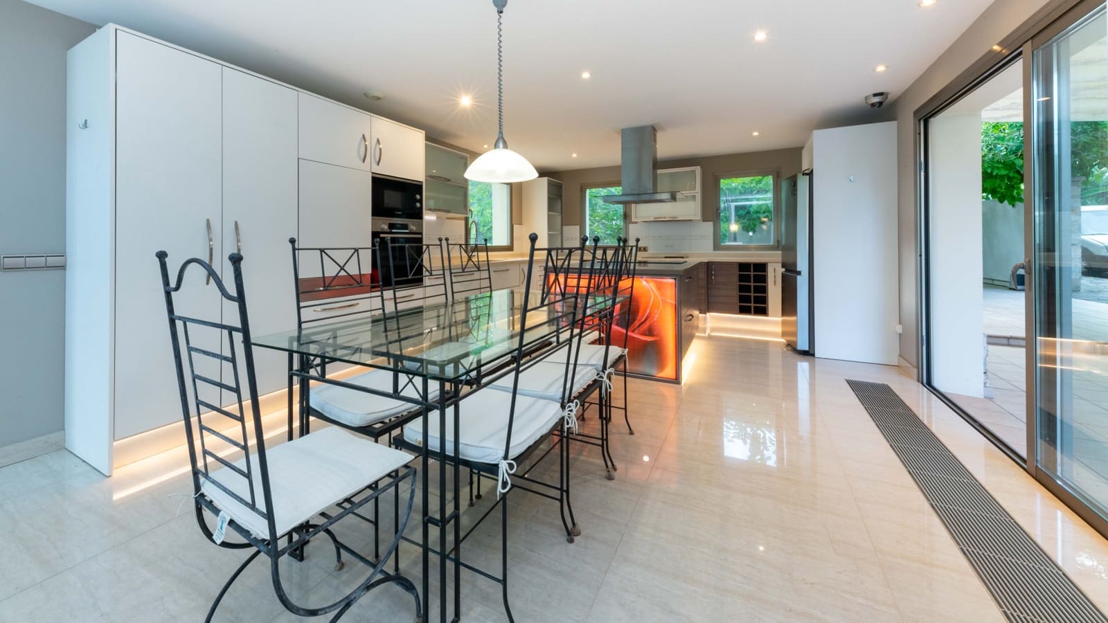 4 bedroom Villa for sale in Costa d'en Blanes with pool garage - € 3,000,000 (Ref: 9618642)