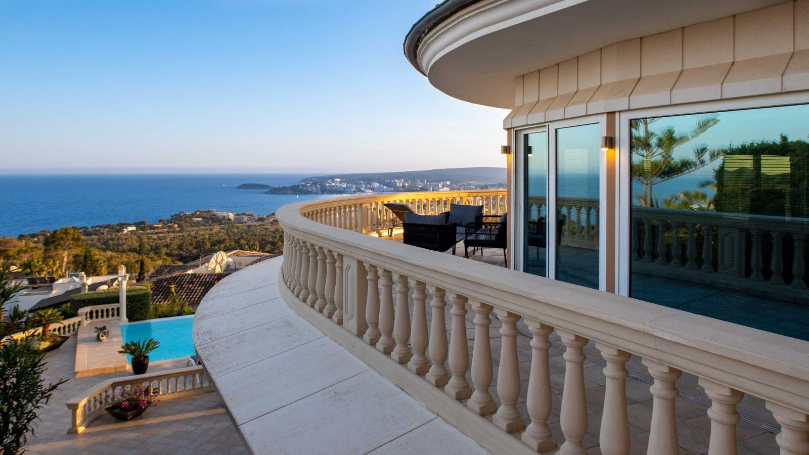 4 sypialnia Willa na sprzedaż w Costa d'en Blanes z basenem garażem - 13 000 000 € (Ref: 9618643)