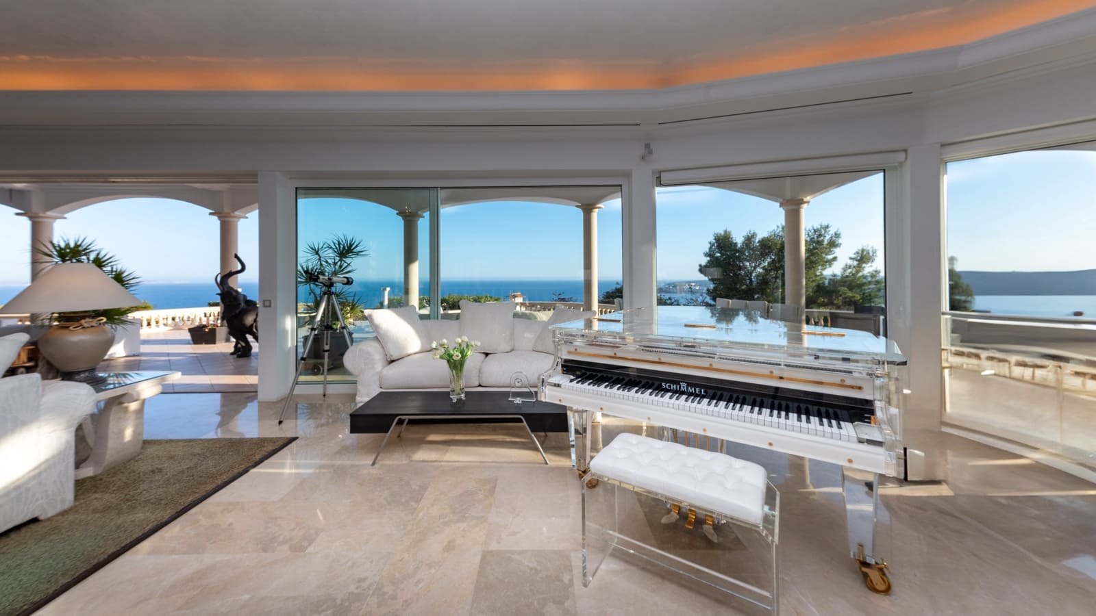 4 sypialnia Willa na sprzedaż w Costa d'en Blanes z basenem garażem - 13 000 000 € (Ref: 9618643)