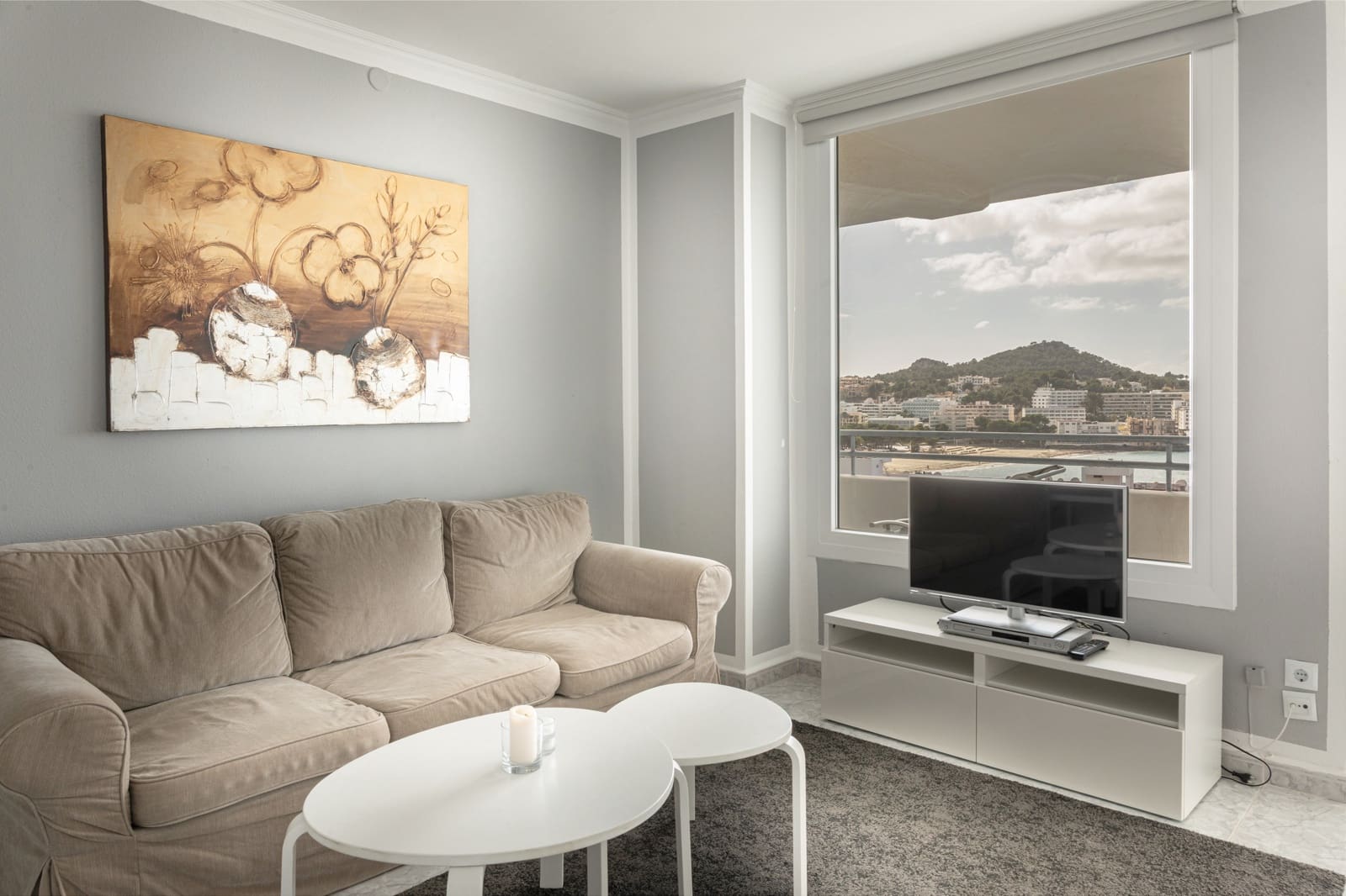 3 bedroom Apartment for rent in Santa Ponsa - € 2,500 (Ref: 9624122)