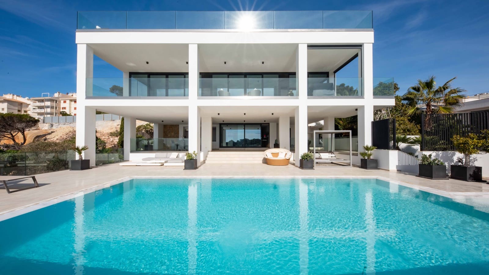 6 bedroom Villa for sale in Santa Ponsa with pool garage - € 10,900,000 (Ref: 9624128)