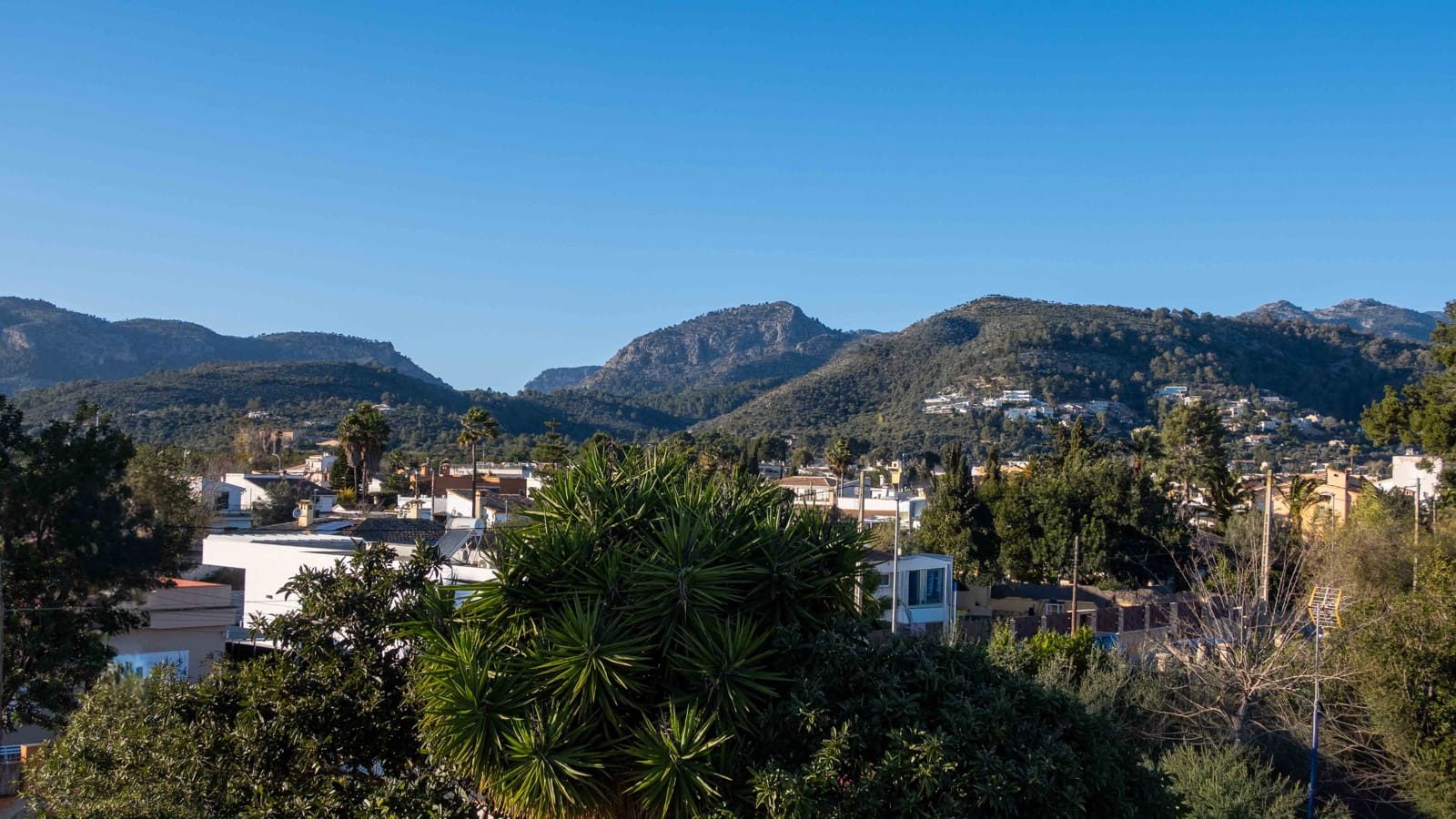 6 Zimmer Haus zu verkaufen in Palmanyola mit Pool Garage - 3.182.000 € (Ref: 9624130)