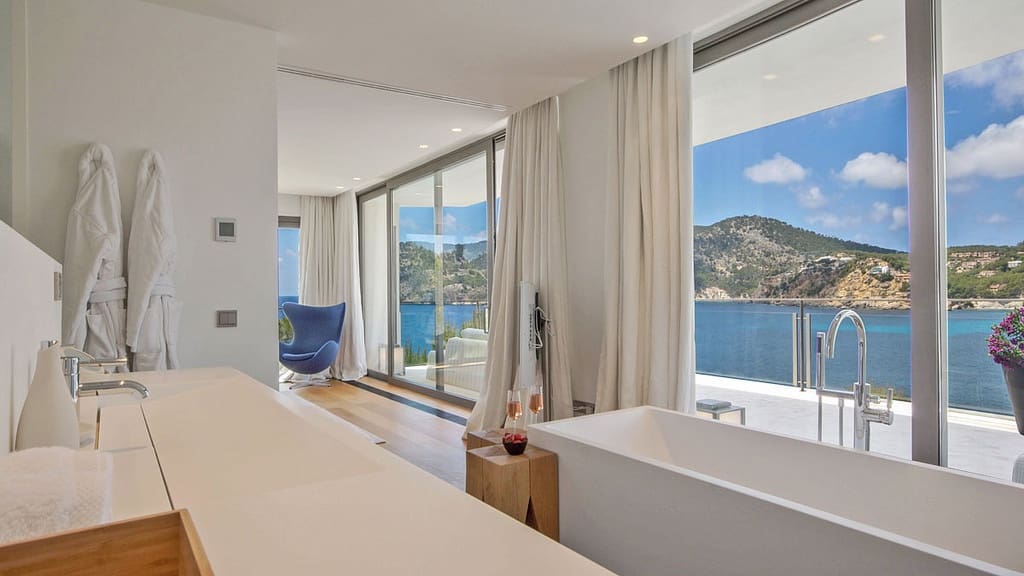 9 sovrum Villa att hyra i Es Camp De Mar / El Camp De Mar med pool garage - 25 000 € (Ref: 9624131)