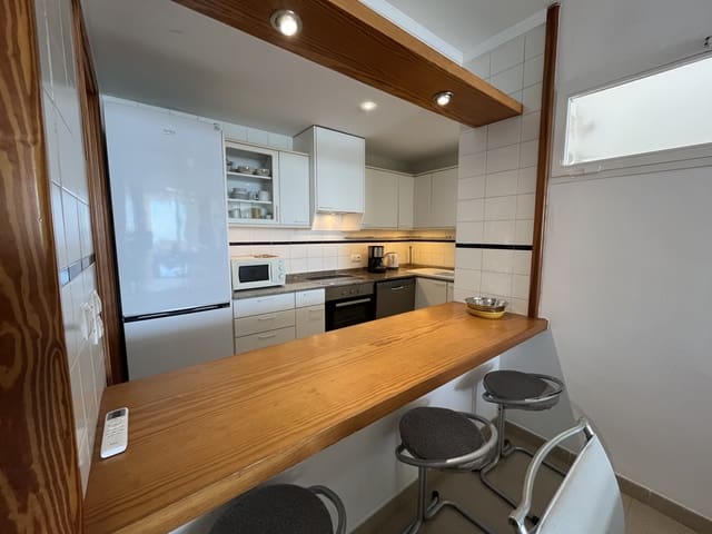 3 slaapkamer Appartement te huur in Puerto de Alcudia, Alcúdia met garage - € 2.000 (Ref: 9629224)