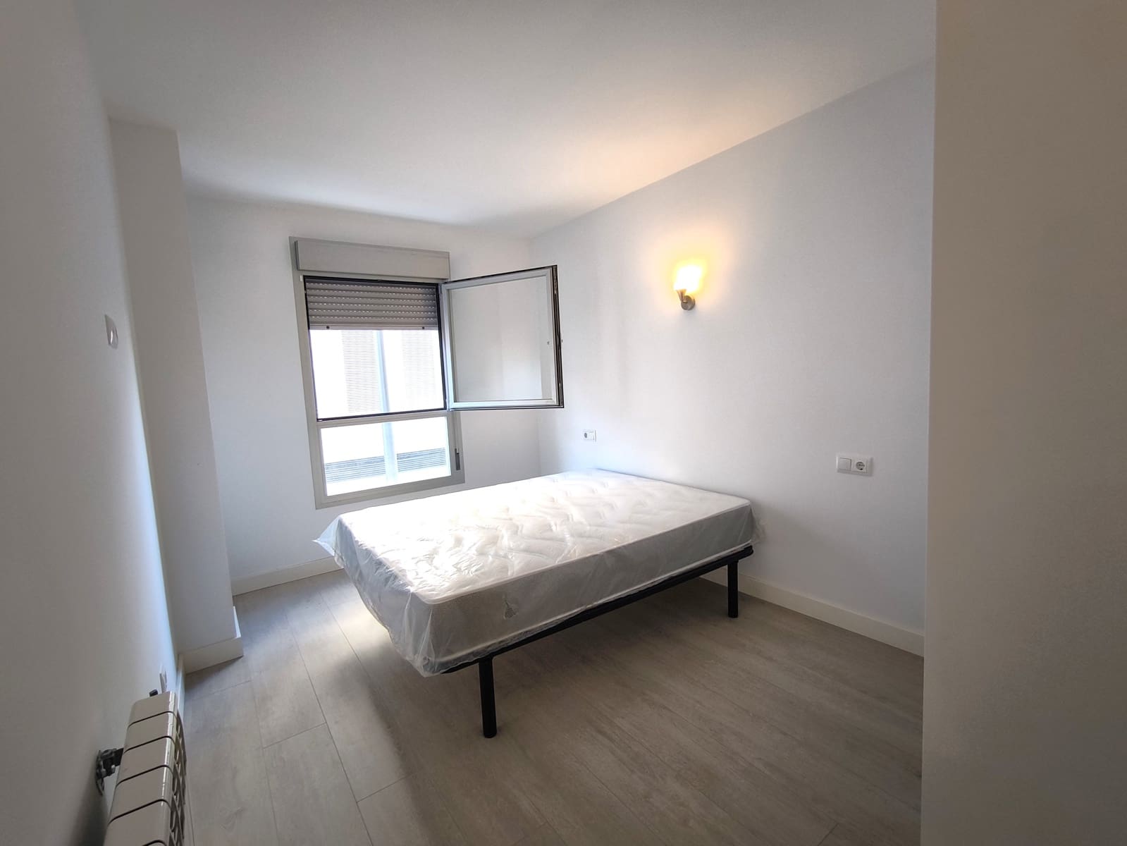 3 soveværelse Lejlighed til leje i Palma de Mallorca med garage - € 2.200 (Ref: 9629226)