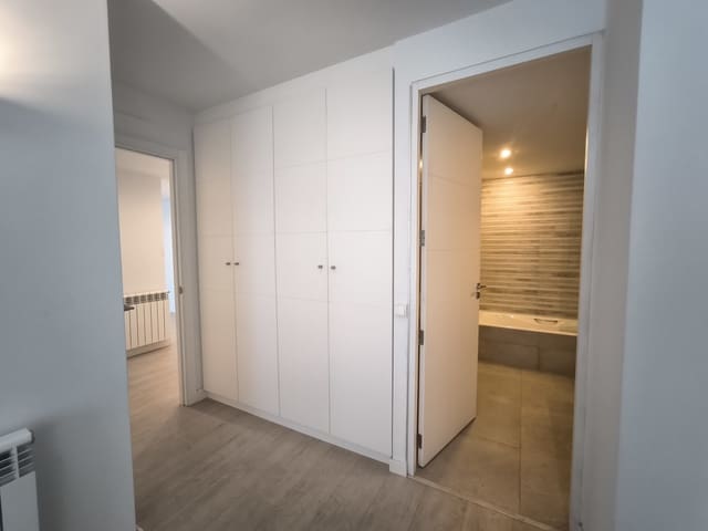 3 soveværelse Lejlighed til leje i Cal Capiscol, Palma de Mallorca med garage - € 2.200 (Ref: 9629226)