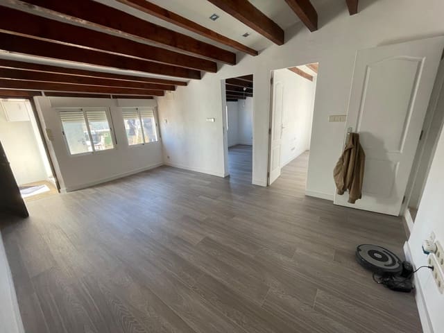 2 soverom Leilighet til salgs i El Sindicat, Palma de Mallorca - € 280 000 (Ref: 9636171)