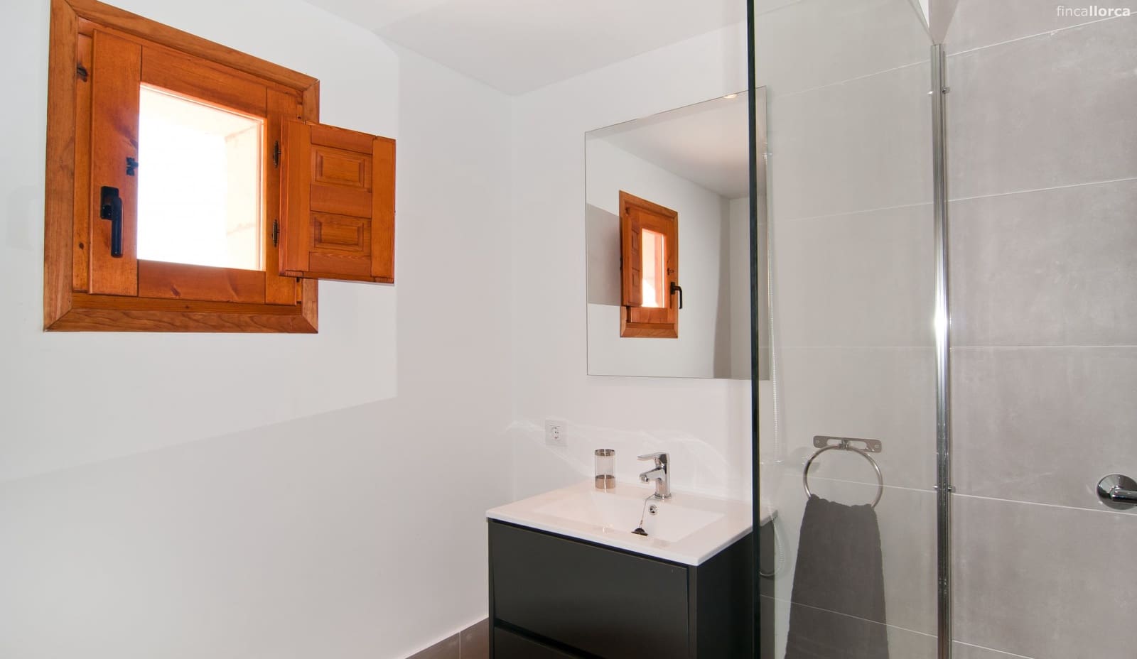 5 bedroom Finca/Country House for rent in Algaida with pool garage - € 3,500 (Ref: 9646351)