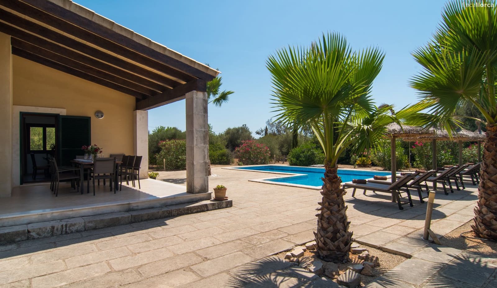 5 bedroom Finca/Country House for rent in Algaida with pool garage - € 3,500 (Ref: 9646351)