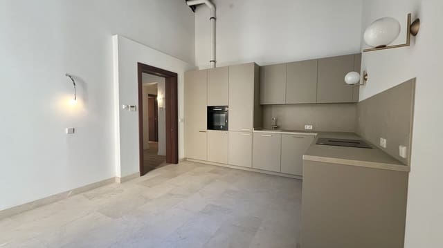 3 soveværelse Lejlighed til leje i Monti-Sion, Palma de Mallorca med garage - € 4.900 (Ref: 9646353)
