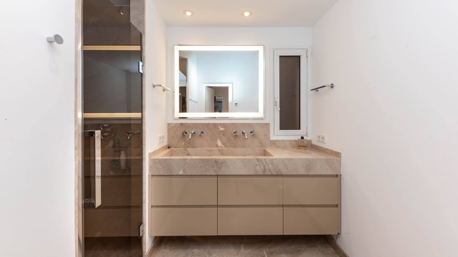 5 soveværelse Lejlighed til salg i Palma de Mallorca med garage - € 3.200.000 (Ref: 9654278)