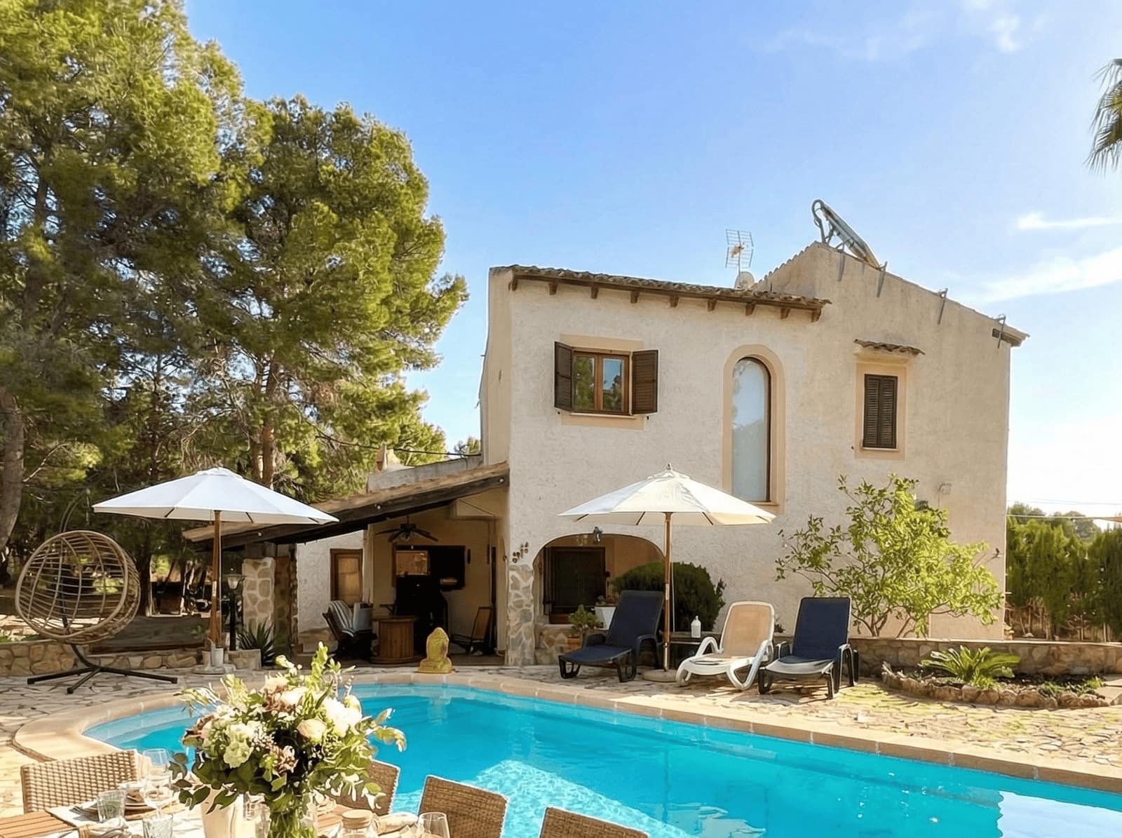 4 soverom Villa til salgs i Costa de la Calma med svømmebasseng garasje - € 2 095 000 (Ref: 9654279)