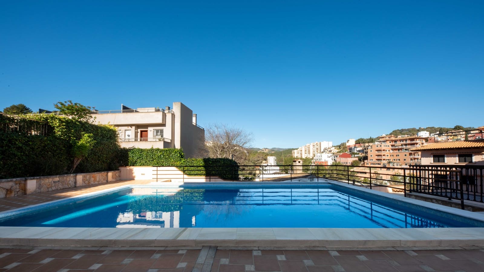 2 sovrum Takvåning till salu i Palma de Mallorca med garage - 865 000 € (Ref: 9654280)